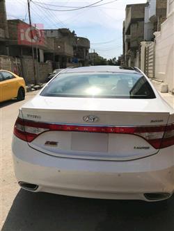 هيونداي أزيرا